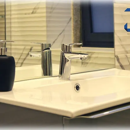 Click! By Jc Апартаменты Порту