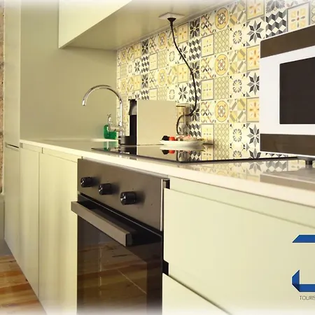 Click! By Jc Apartment Porto